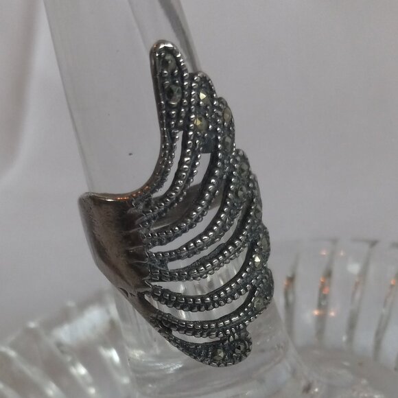 Wing Like Marcasite Sterling Silver Ring - Picture 1 of 8